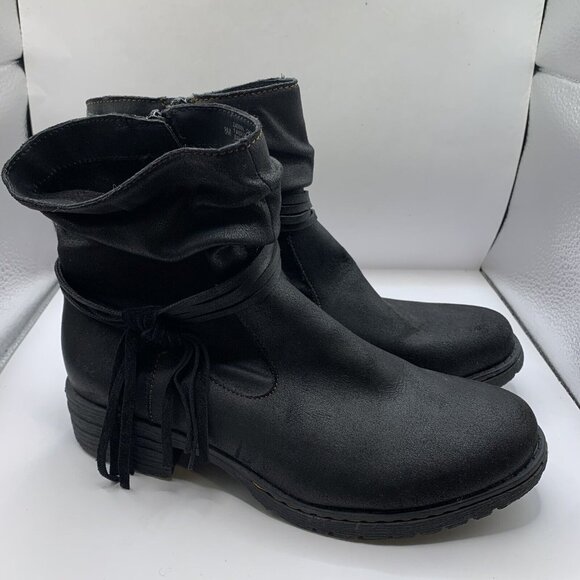 b.o.c. Womens Ankle Boot Black Suede Side Zip Strap & Knot Accent Round Toe 8M - Picture 3 of 8